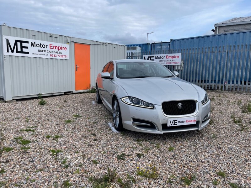 View JAGUAR XF D SPORT